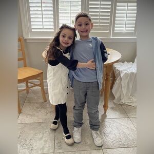 Girls 5T absolutely gorgeous soft Corduroy skirtall Pinafore Dress in Ivory